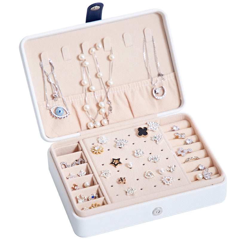 Essential Finds®  Jewelry Travel Box